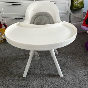 Boon White Baby High Chair